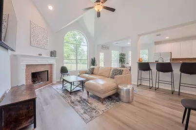 14 Sprite Woods Place, The Woodlands, TX 77382 - Photo 11