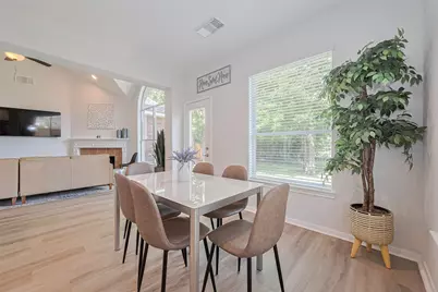 14 Sprite Woods Place, The Woodlands, TX 77382 - Photo 15