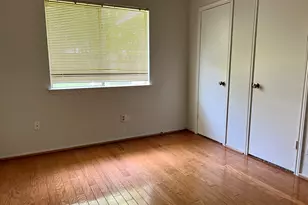 3702 Echo Grove Ln, Houston, TX 77043 - Photo 11