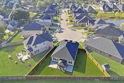 102 Hollow Terrace Court, Tomball, TX 77375 - Photo 1