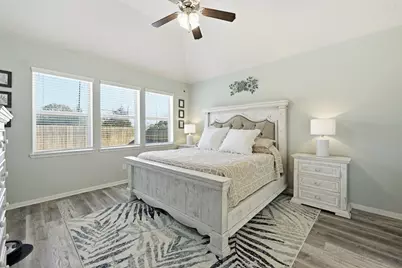 102 Hollow Terrace Court, Tomball, TX 77375 - Photo 15