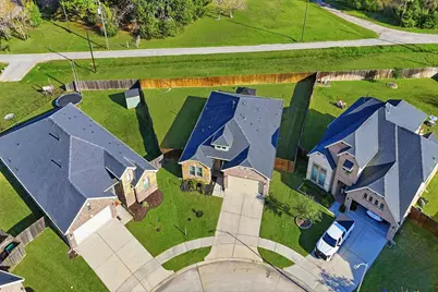 102 Hollow Terrace Court, Tomball, TX 77375 - Photo 35