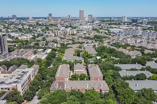 227 McGowen St, Houston, TX 77006 - Photo 27