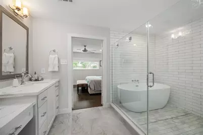 2339 Brookmere Drive, Houston, TX 77008 - Photo 7