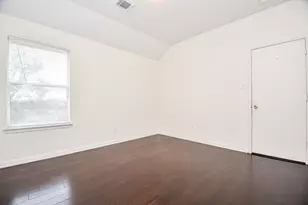 9641 Weldridge Dr, Sugar Land, TX 77498 - Photo 21