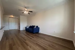 7575 Kirby Dr, Houston, TX 77030 - Photo 19