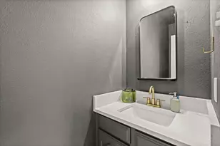 1017 Oak Knoll Ct, Sugar Land, TX 77498 - Photo 33