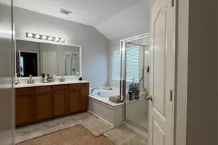 18902 Cluster Oaks Dr, Magnolia, TX 77355 - Photo 9