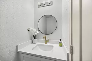 11000 Kinghurst Dr, Houston, TX 77099 - Photo 5