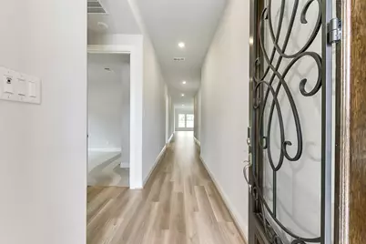 13043 Soaring Forest Drive, Conroe, TX 77302 - Photo 5