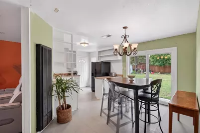13919 Santa Teresa Road, Houston, TX 77045 - Photo 5