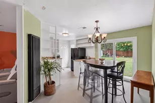 13919 Santa Teresa Rd, Houston, TX 77045 - Photo 5