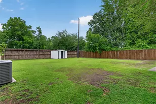 13919 Santa Teresa Rd, Houston, TX 77045 - Photo 21