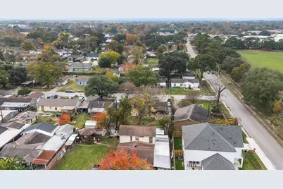 12022 Meadowpass Street, Houston, TX 77076 - Photo 29