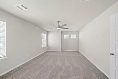 831 Red Oakland Drive, Houston, TX 77090 - Photo 11