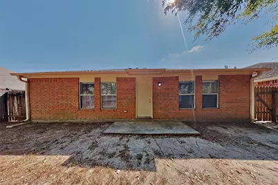 26873 Manor Falls Drive, Kingwood, TX 77339 - Photo 17