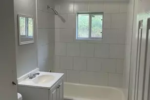 4913 Chennault Rd, Houston, TX 77033 - Photo 11