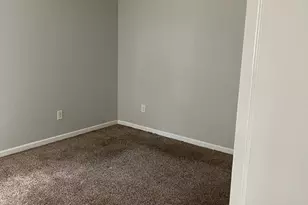 4913 Chennault Rd, Houston, TX 77033 - Photo 13