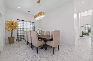 8006 Longridge Dr, Houston, TX 77055 - Photo 15