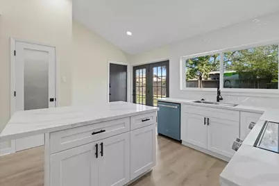 7810 Willow Mint Lane, Houston, TX 77086 - Photo 11