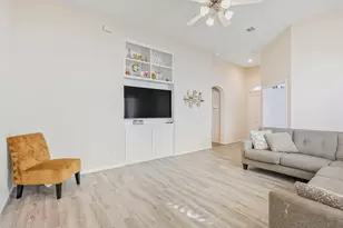2711 Chaplin Pl Dr, Humble, TX 77396 - Photo 3