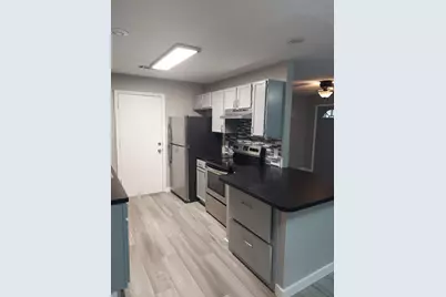 933 Valentine Avenue, Waco, TX 76706 - Photo 9