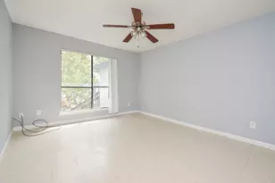 9009 Richmond Ave., Houston, TX 77063 - Photo 15
