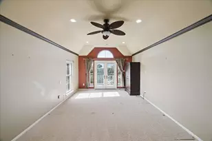 422 Bay Colony Dr, La Porte, TX 77571 - Photo 7