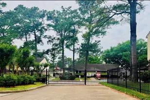 14515 Wunderlich Dr, Houston, TX 77069 - Photo 17