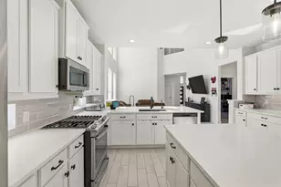 221 McCrea Ct, Montgomery, TX 77316 - Photo 11