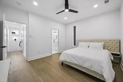 104 E 44th Street #A, Houston, TX 77018 - Photo 11