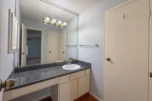 3100 Jeanetta St, Houston, TX 77063 - Photo 11