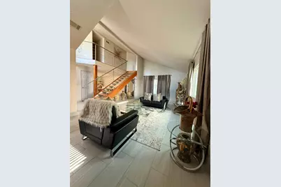 3222 Freshmeadows Drive, Houston, TX 77063 - Photo 11