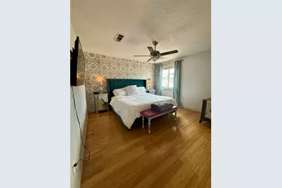 3222 Freshmeadows Drive, Houston, TX 77063 - Photo 23