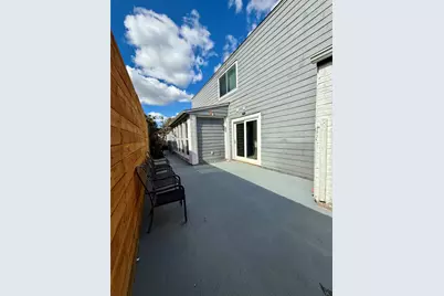 3222 Freshmeadows Drive, Houston, TX 77063 - Photo 19