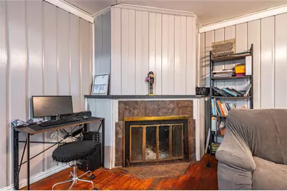 9103 Lazy Lane, Hitchcock, TX 77563 - Photo 9