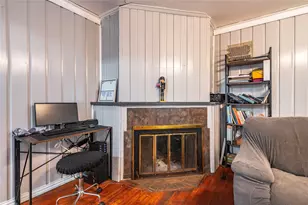 9103 Lazy Ln, Hitchcock, TX 77563 - Photo 9