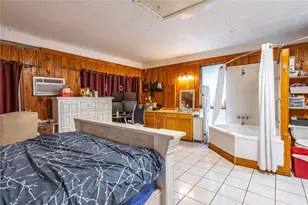 9103 Lazy Ln, Hitchcock, TX 77563 - Photo 17