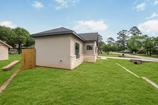 10510 Twin Circles Dr, Montgomery, TX 77356 - Photo 49