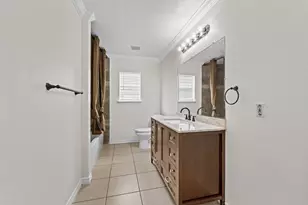 842 E 29th St, Houston, TX 77009 - Photo 15