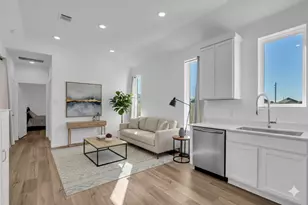 8619 Jade Hl Dr, Rosharon, TX 77583 - Photo 9