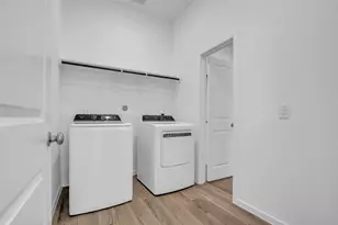 8619 Jade Hl Dr, Rosharon, TX 77583 - Photo 33