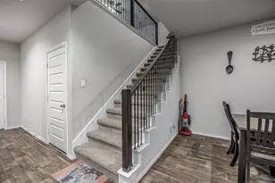 3907 Hawaiian Ct, Baytown, TX 77521 - Photo 31