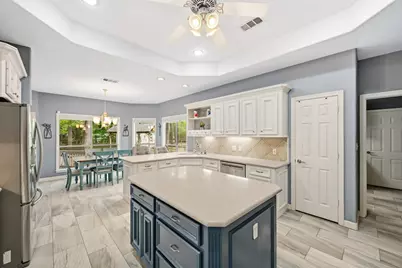 11995 White Oak Crossing, Conroe, TX 77385 - Photo 13