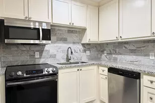 1311 Antoine Dr, Houston, TX 77055 - Photo 11