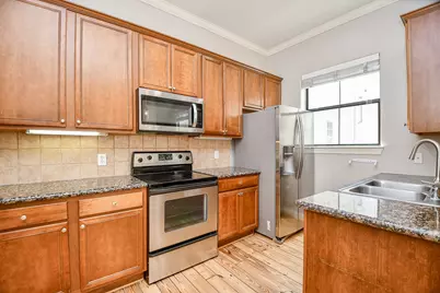 118 McGowen Street #K, Houston, TX 77006 - Photo 15