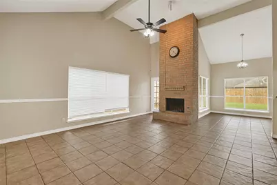12322 Meadow Ridge Drive, Stafford, TX 77477 - Photo 5