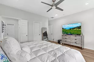 8407 James Franklin St, Houston, TX 77088 - Photo 13