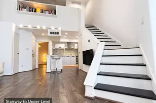 10855 Meadowglen Ln, Houston, TX 77042 - Photo 5