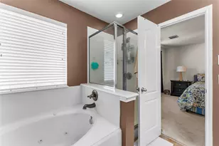 7911 Barnes Ridge Ln, Houston, TX 77072 - Photo 15